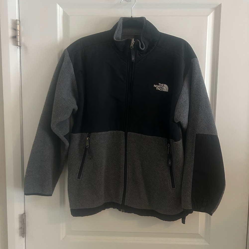 The North Face Men's Black and Gray Performance Jacket